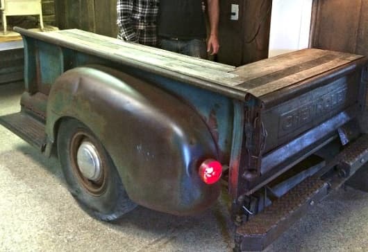 old-rusty-truck-shop-counter